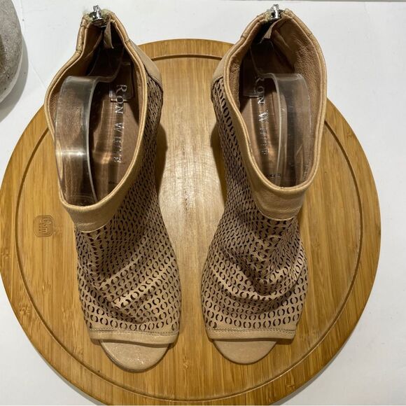 Ron White Shyla Tan Leather Bootie Women's 10 Peep Toe Block Heel Boho Chic - Picture 6 of 9